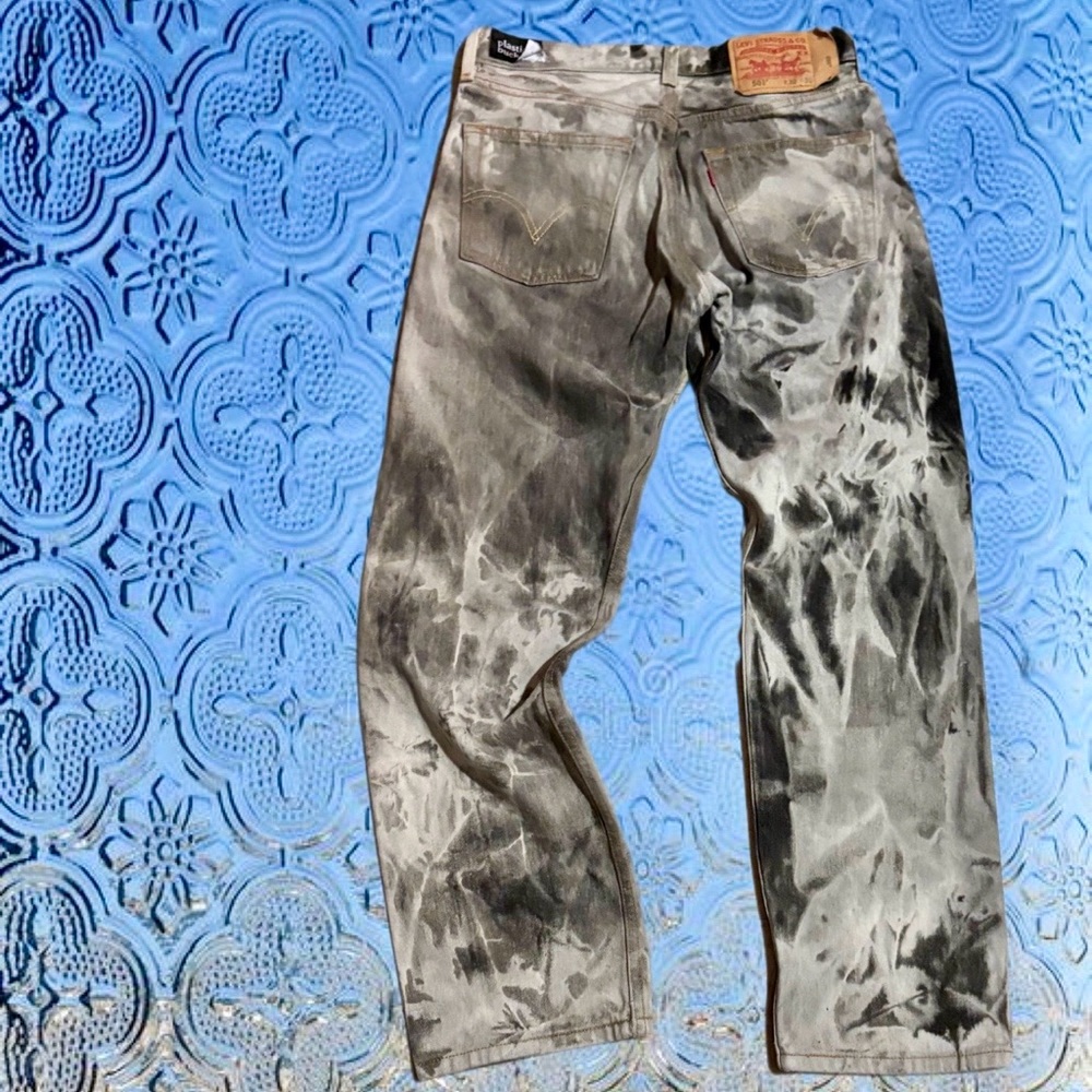 Levi's X Paint Buckett Black Grey Custom 30/30. NWOT